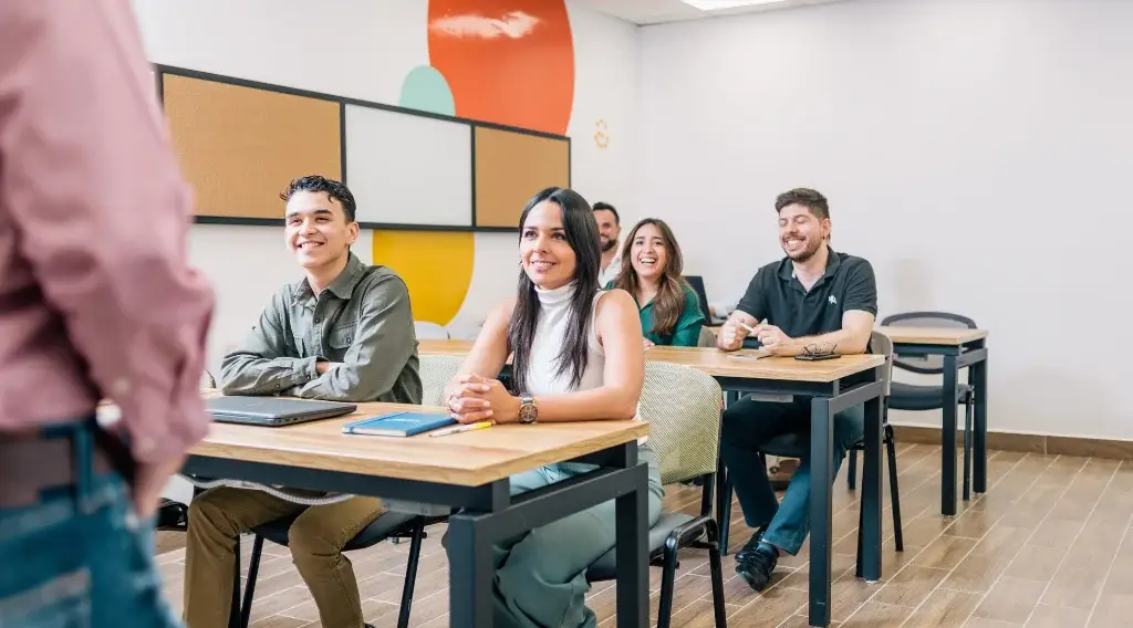 Agent training session demonstrating benefits of outsourcing call center services