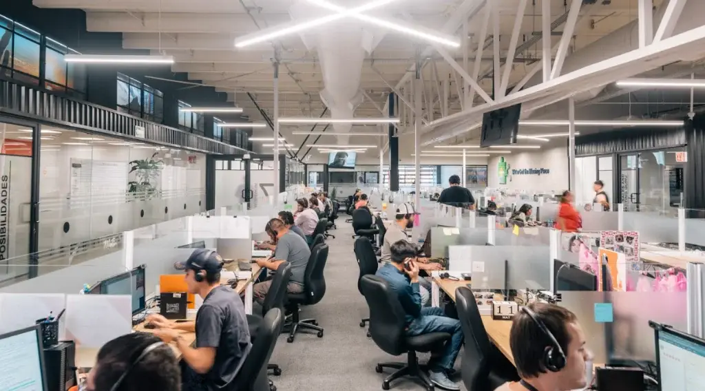 Customer Service Outsourcing Mid-Size Operation