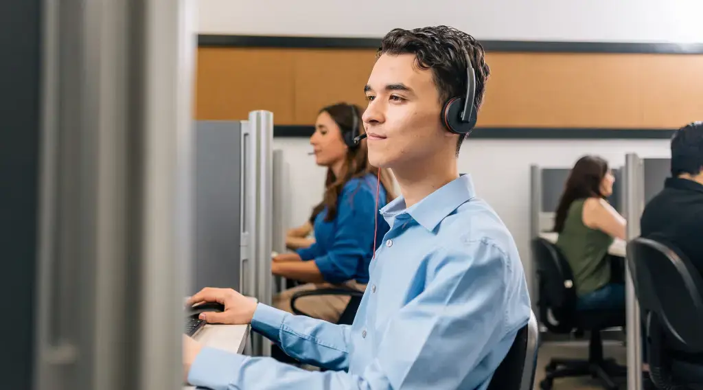 Contact Call center solutions for small business