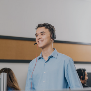 Nearshore call center representative in an operation in mexico