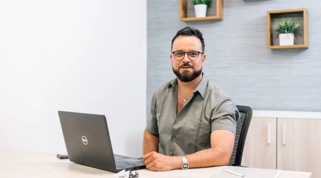 Accounting professional working at Intugo
