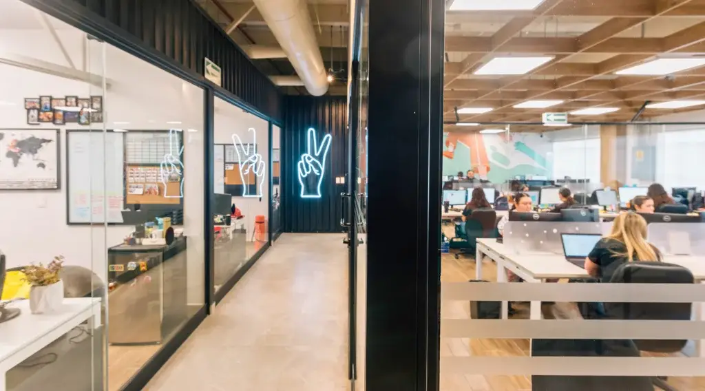 Flexible BPO center solutions and remote team infrastructure in Mexico